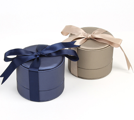 Elegant Pearl Modern Lux Jar Candle